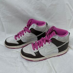 Nike Dunks High Top ‘White Chocolate Pink’